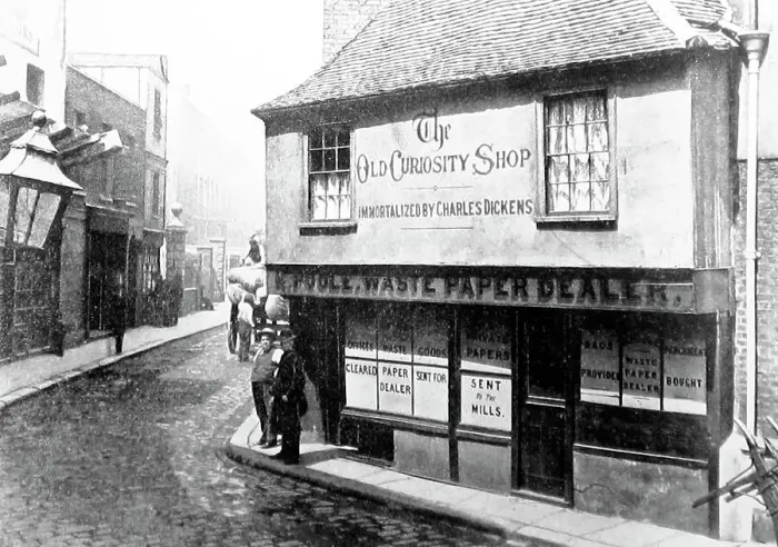 Framed Print : The Old Curiosity Shop, London Framed Print : The Old Curiosity Shop, London