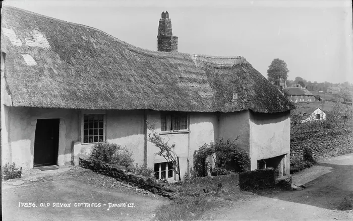 Framed Print : Old Devon Cottages Framed Print : Old Devon Cottages