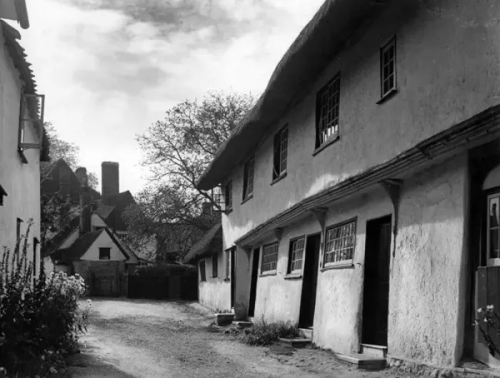 Framed Print : Old Essex Cottages Framed Print : Old Essex Cottages