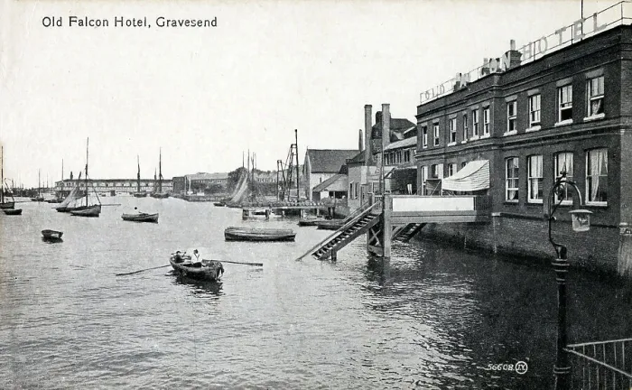 Framed Print : Old Falcon Hotel, Gravesend, Kent Framed Print : Old Falcon Hotel, Gravesend, Kent