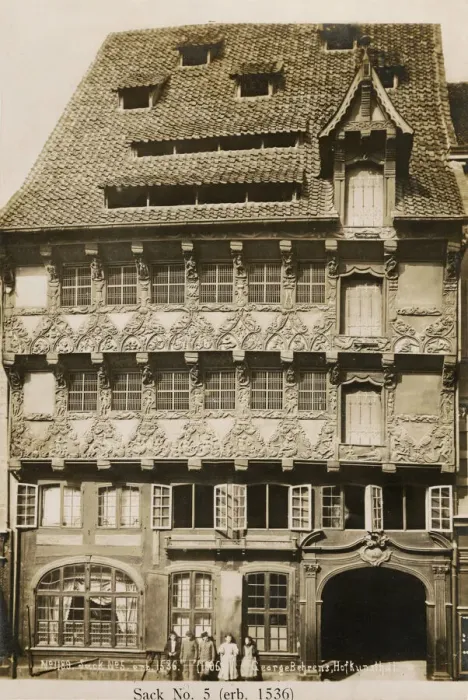 Framed Print : Old House (1536) in Brunswick, Germany Framed Print : Old House (1536) in Brunswick, Germany