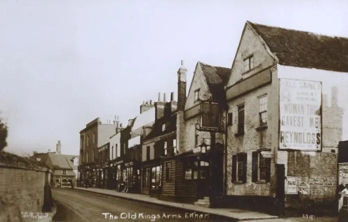Framed Print : The Old Kings Arms Public House, Eltham, London Framed Print : The Old Kings Arms Public House, Eltham, London