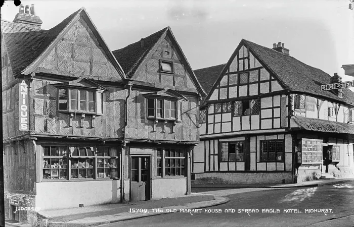 Framed Print : The Old Market House and Spread Eagle Hotel Framed Print : The Old Market House and Spread Eagle Hotel