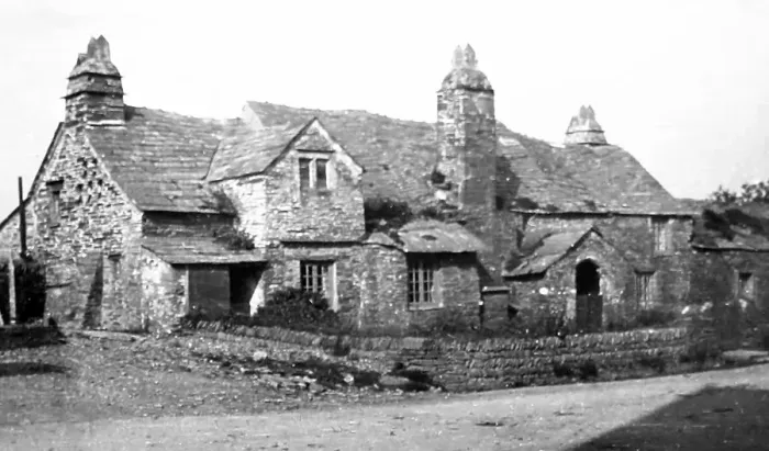 Framed Print : The Old Post Office, Tintagel, Victorian period Framed Print : The Old Post Office, Tintagel, Victorian period