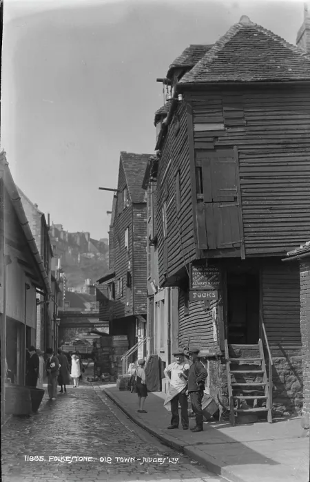 Framed Print : Old Town Street Scene Framed Print : Old Town Street Scene