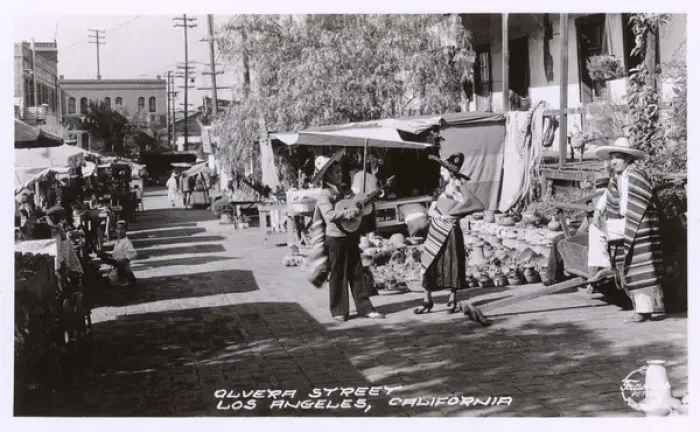 Framed Print : Olvera Street, Los Angeles, California, USA Framed Print : Olvera Street, Los Angeles, California, USA