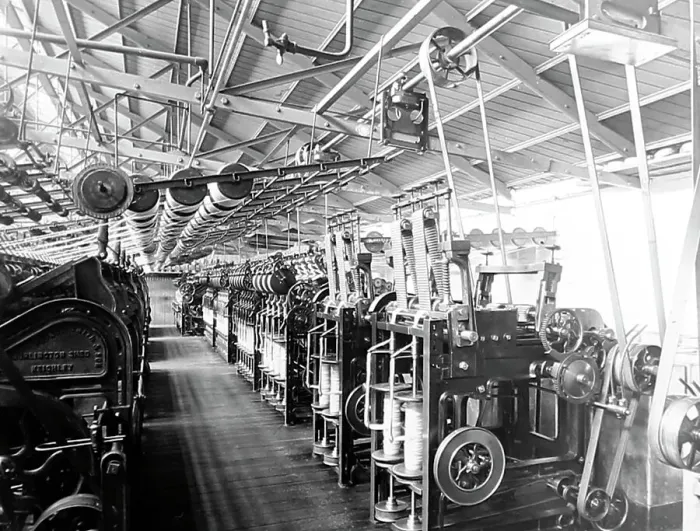 Framed Print : Open Drawing machines in a woollen mill in Bradford Framed Print : Open Drawing machines in a woollen mill in Bradford