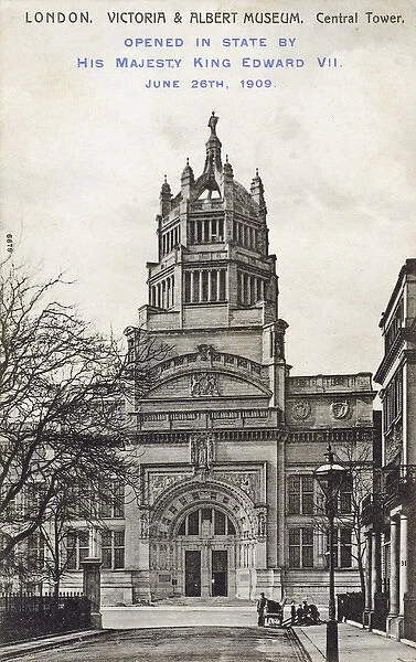 The opening of the Victoria and Albert Museum - 1909