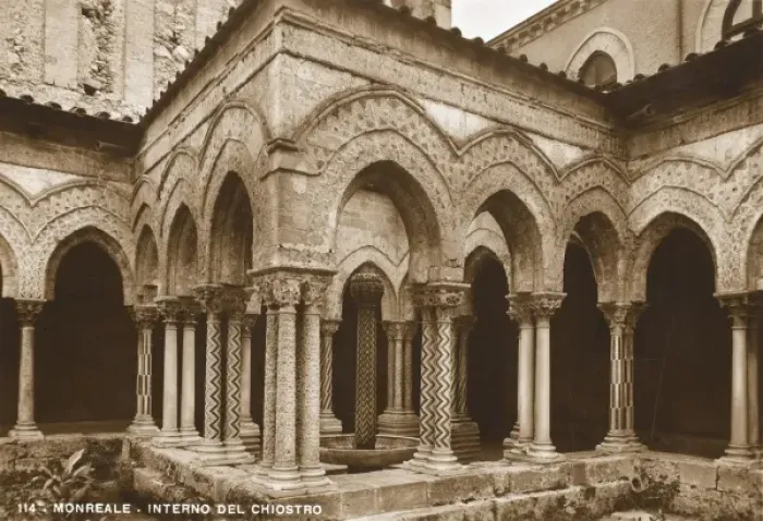 Framed Print : Ornate Norman cloister - Cathedral of Monreale, Sicily Framed Print : Ornate Norman cloister - Cathedral of Monreale, Sicily
