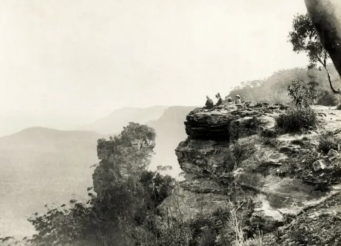 Framed Print : Orphan Rock, Katoomba, New South Wales, NSW, Australia Framed Print : Orphan Rock, Katoomba, New South Wales, NSW, Australia