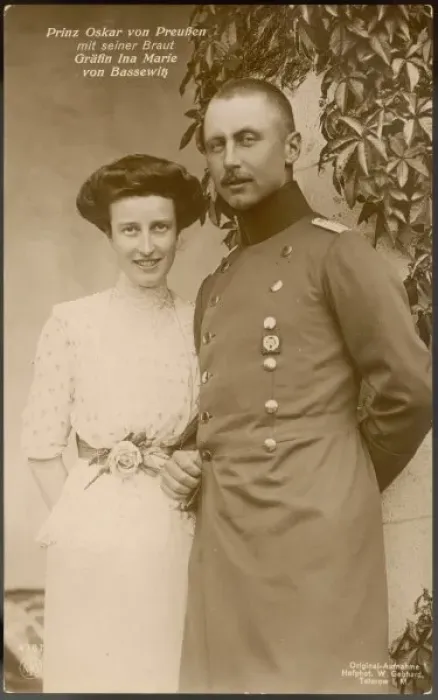 Framed Print : Oskar / Prussia / Wife / 1914 Framed Print : Oskar / Prussia / Wife / 1914
