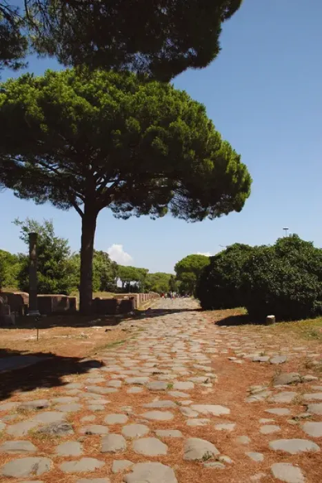 Framed Print : Ostia Antica. The Decumanus Maximus. Detail of the paving Framed Print : Ostia Antica. The Decumanus Maximus. Detail of the paving