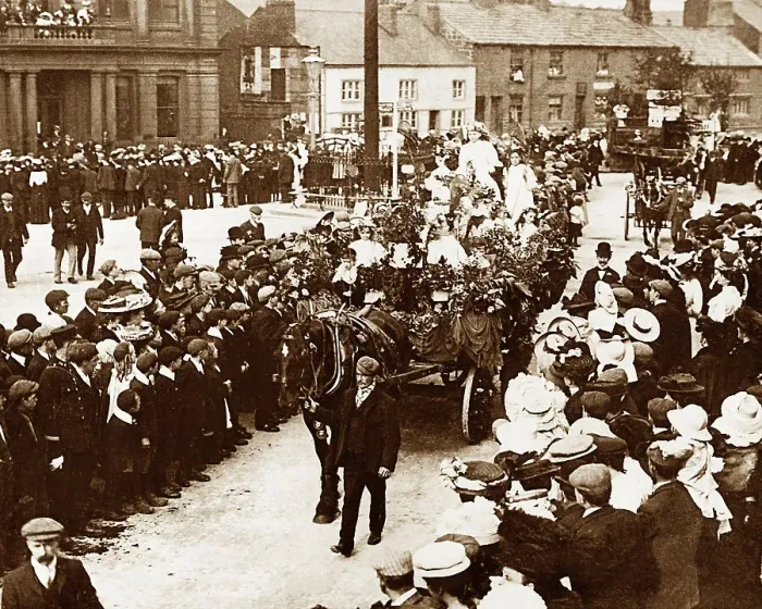 Framed Print : Otley Festival, early 1900s Framed Print : Otley Festival, early 1900s