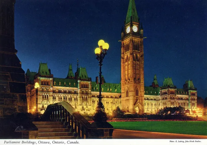 Framed Print : Ottawa, Ontario, Canada - The Parliament Buildings Framed Print : Ottawa, Ontario, Canada - The Parliament Buildings