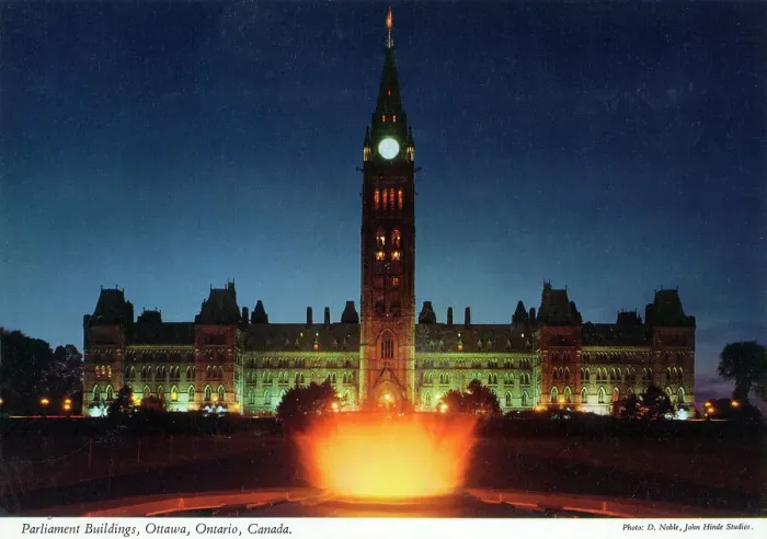 Framed Print : Ottawa, Ontario, Canada - Parliament Buildings Framed Print : Ottawa, Ontario, Canada - Parliament Buildings