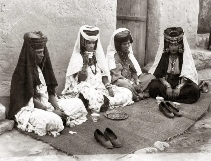 Framed Print : Ouled Nail women, Algeria, circa 1890 Framed Print : Ouled Nail women, Algeria, circa 1890
