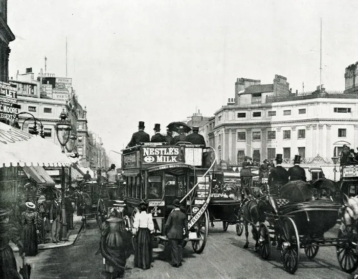 Framed Print : Oxford Circus, London Framed Print : Oxford Circus, London
