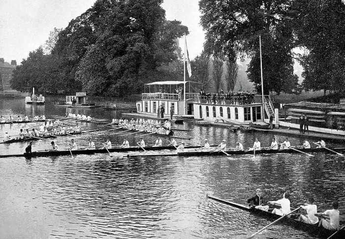 Framed Print : Oxford Eights on the River Thames Victorian period Framed Print : Oxford Eights on the River Thames Victorian period