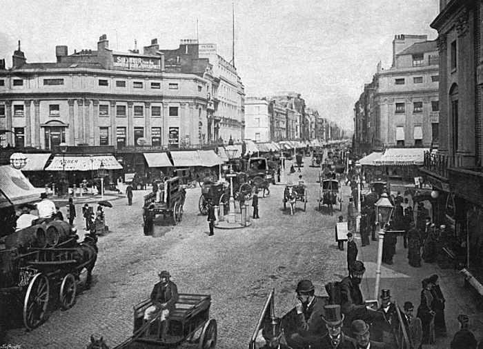 Framed Print : Oxford Street Framed Print : Oxford Street