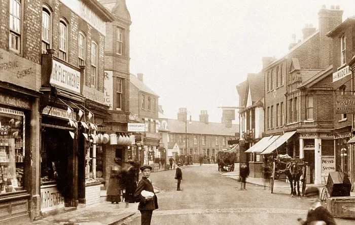 Framed Print : Oxford Street, High Wycombe Framed Print : Oxford Street, High Wycombe