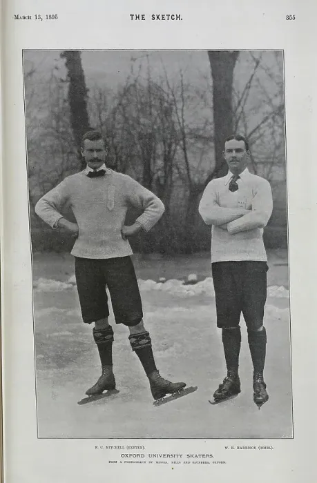 Framed Print : Oxford University, two skaters, outdoor portrait Framed Print : Oxford University, two skaters, outdoor portrait