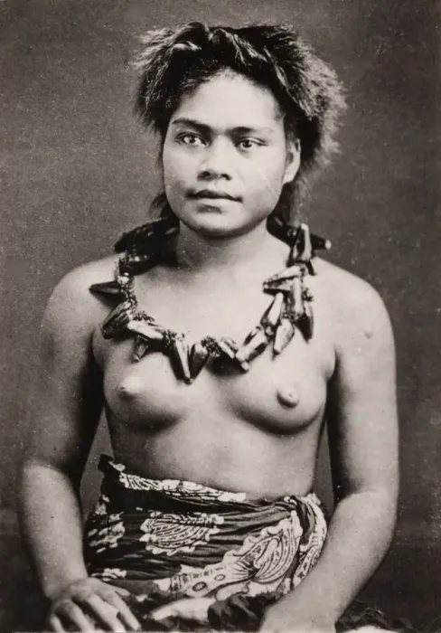 Framed Print : Pacific Islands, Oceania: portrait of a young woman Framed Print : Pacific Islands, Oceania: portrait of a young woman