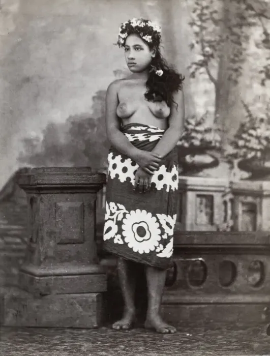 Framed Print : Pacific Islands, Oceania: portrait of a young woman Framed Print : Pacific Islands, Oceania: portrait of a young woman