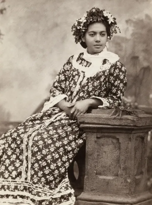 Framed Print : Pacific Islands, Oceania: portrait of a young woman Framed Print : Pacific Islands, Oceania: portrait of a young woman