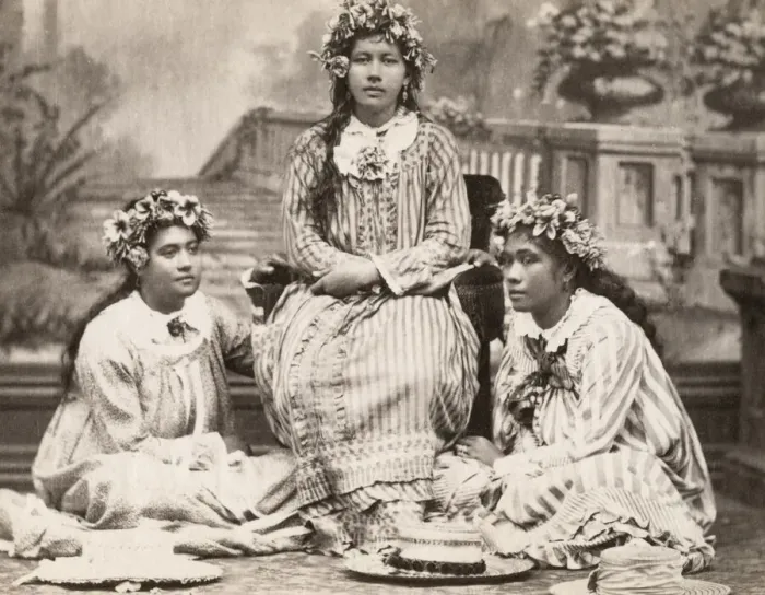 Framed Print : Pacific Islands, Oceania: portrait of young women Framed Print : Pacific Islands, Oceania: portrait of young women