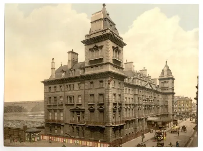Framed Print : Paddington, Great Western Hotel, London and suburbs, England Framed Print : Paddington, Great Western Hotel, London and suburbs, England
