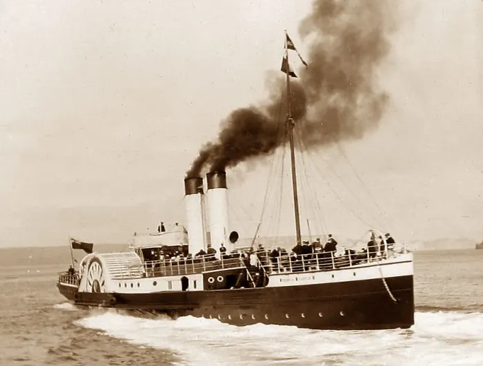 Framed Print : Paddle Steamer Brodick Castle at Weymouth Framed Print : Paddle Steamer Brodick Castle at Weymouth