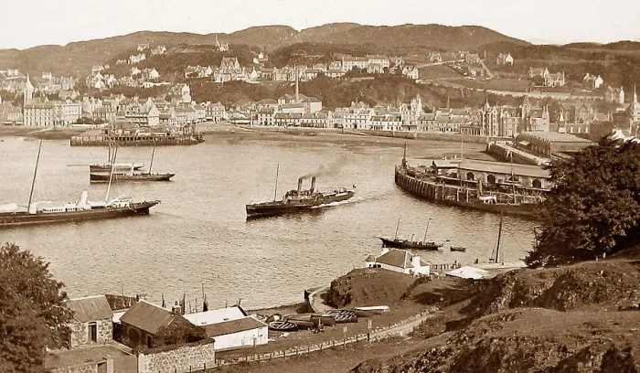 Framed Print : Paddle steamer, Oban Bay Framed Print : Paddle steamer, Oban Bay