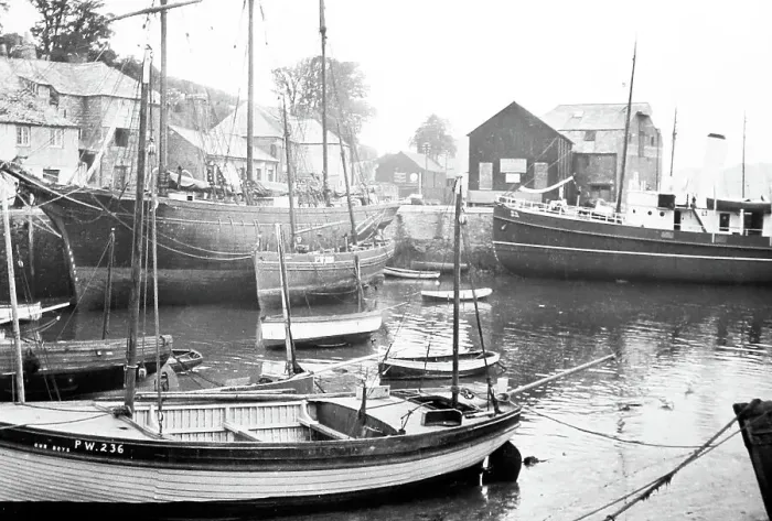 Framed Print : Padstow harbour Framed Print : Padstow harbour