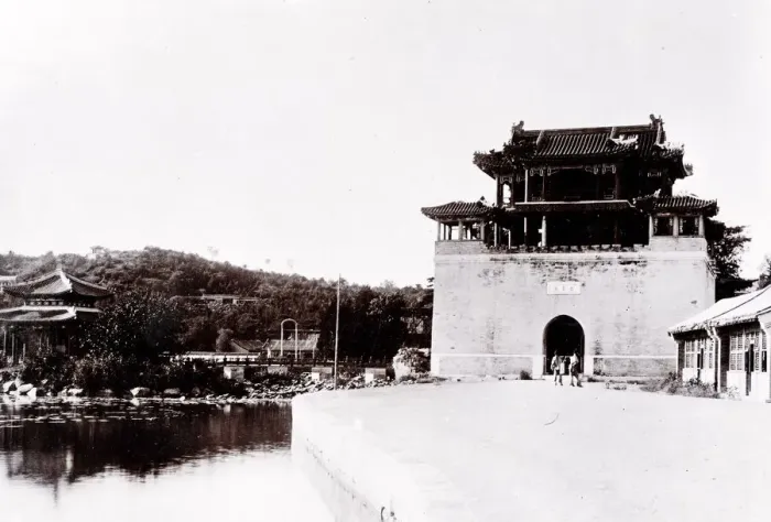 Framed Print : Palace entrance gate, Peking, Beijing, China, c. 1900 Framed Print : Palace entrance gate, Peking, Beijing, China, c. 1900