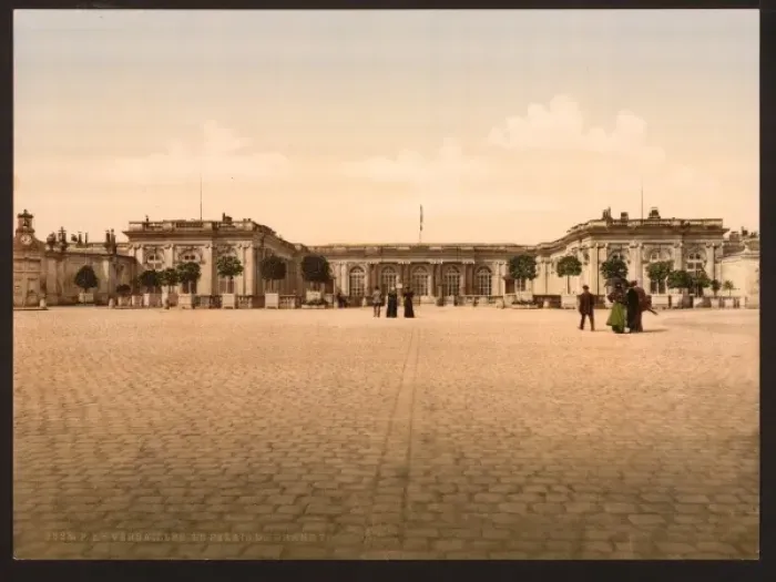 Framed Print : Palace of the Grand Trianon, Versailles, France Framed Print : Palace of the Grand Trianon, Versailles, France