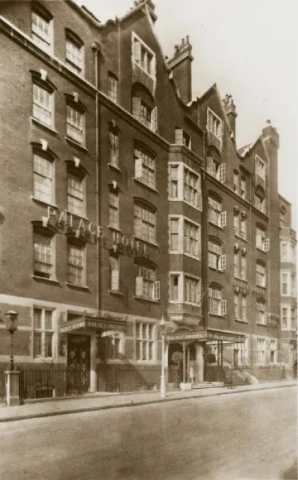 Framed Print : The Palace Hotel, Bloomsbury Street, London Framed Print : The Palace Hotel, Bloomsbury Street, London