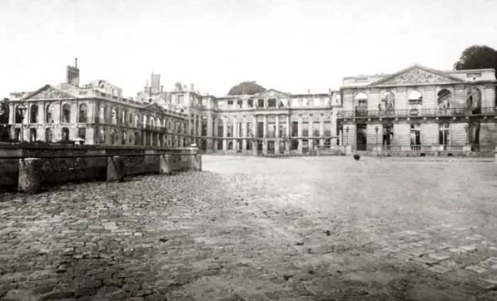 Framed Print : Palace at St Cloud, Franco-Prussian War 1871 Framed Print : Palace at St Cloud, Franco-Prussian War 1871
