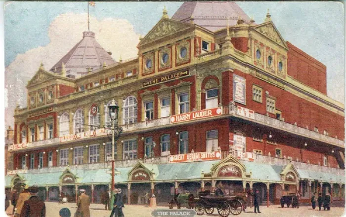 Framed Print : Palace Theatre, London Framed Print : Palace Theatre, London