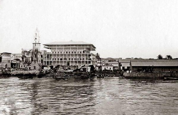 Palce of the Sultan, Zanzibar, 1896, before bombardment