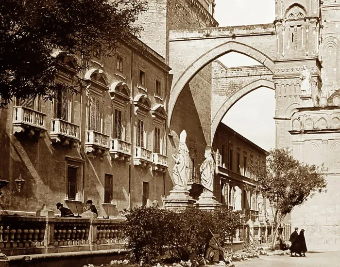Framed Print : Palermo Cathedral, Sicily, Italy, early 1900s Framed Print : Palermo Cathedral, Sicily, Italy, early 1900s