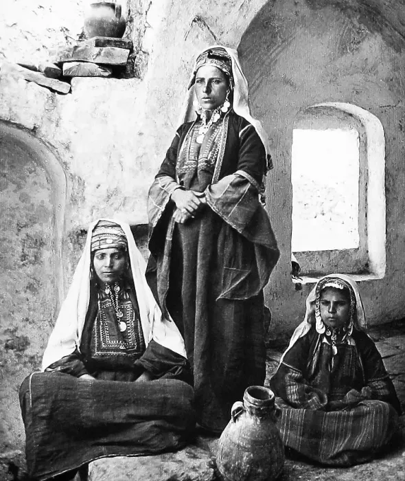 Framed Print : Palestine Bethlehem Women pre-1900 Framed Print : Palestine Bethlehem Women pre-1900