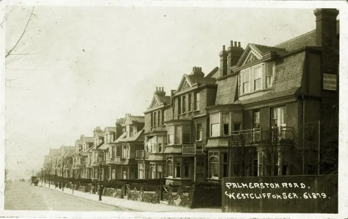 Framed Print : Palmerston Road Framed Print : Palmerston Road
