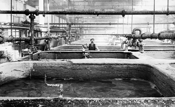 Framed Print : Pan Room, Port Sunlight, early 1900s Framed Print : Pan Room, Port Sunlight, early 1900s