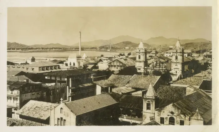 Framed Print : Panama City, Panama - view over the rooftops toward the Catedral Metropolitan de Nuestra Framed Print : Panama City, Panama - view over the rooftops toward the Catedral Metropolitan de Nuestra