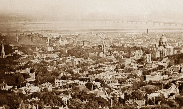 Framed Print : Panorama of Montreal, Canada Framed Print : Panorama of Montreal, Canada