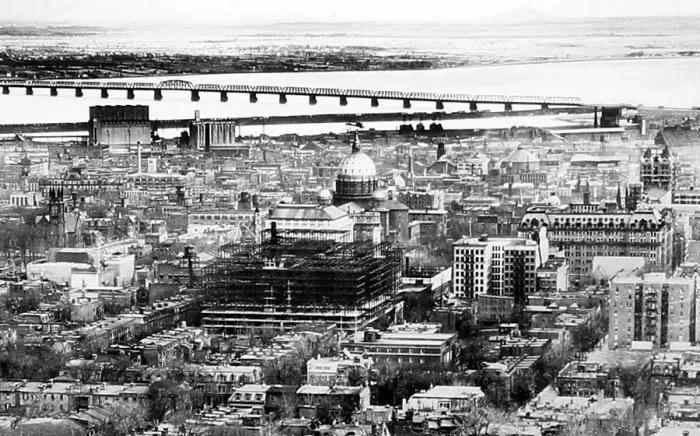 Framed Print : Panorama of Montreal Canada, early 1900s Framed Print : Panorama of Montreal Canada, early 1900s