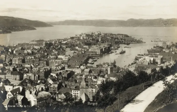 Framed Print : Panoramic view of Bergen, Norway Framed Print : Panoramic view of Bergen, Norway