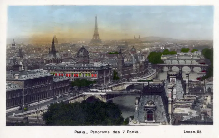 Framed Print : Panoramic View of the seven bridges over the River Seine in Paris. Date: 1934 Framed Print : Panoramic View of the seven bridges over the River Seine in Paris. Date: 1934