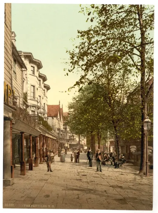 Framed Print : The Pantiles, looking North, Tunbridge Wells, England Framed Print : The Pantiles, looking North, Tunbridge Wells, England