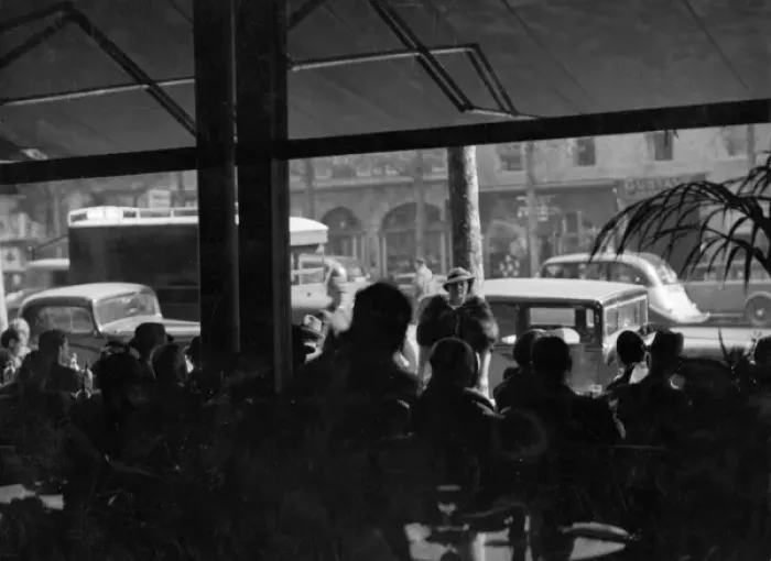 Framed Print : Paris Cafe Culture Framed Print : Paris Cafe Culture